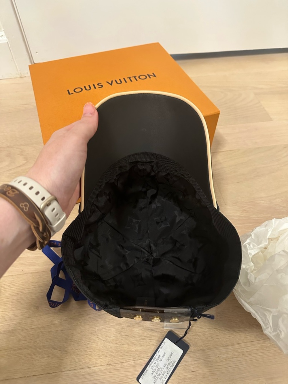 NWT Louis Vuitton Get Ready Cap in black - Picture 6 of 8